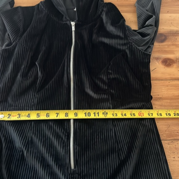 FABLETICS Plush Rib Hooded Jumpsuit size XL - Picture 13 of 14